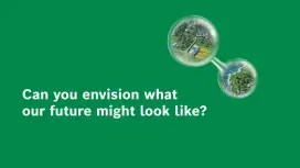 Wasserstoffmolekül mit einem Einblick in die Energielandschaft der Zukunft mit Wasserstofftechnologien. Text auf grünem Hintergrund: Can you envision what our future might look like?
